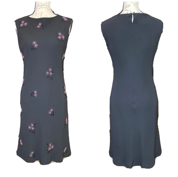 Evan Picone Black with Elegant Beading On The Front Cocktail Dress Size 4 - Picture 1 of 5